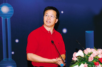 俞德超: 我国首个眼底病高端生物药正式上市-观