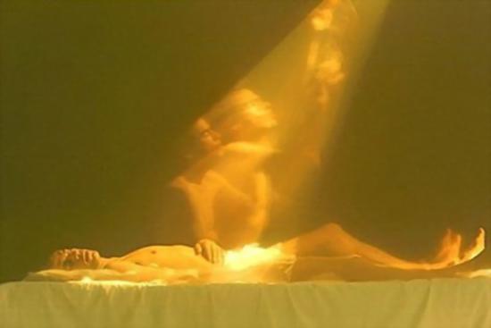 美心理学家揭秘“死”前1秒钟14种感受