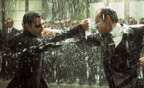 未来人们学习掌握一门新的技能将非常简单，仅需要坐在计算机屏幕前，等待从大脑下载资料即可