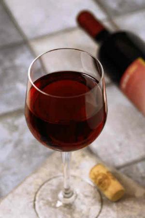 适度饮酒可降低患痴呆风险