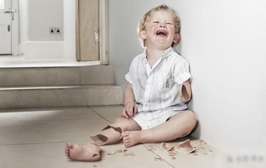 家庭暴力会增加孩子患焦虑症的风险