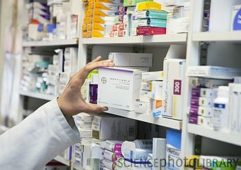 药店业2012之考验：高速发展还是稳健求存？